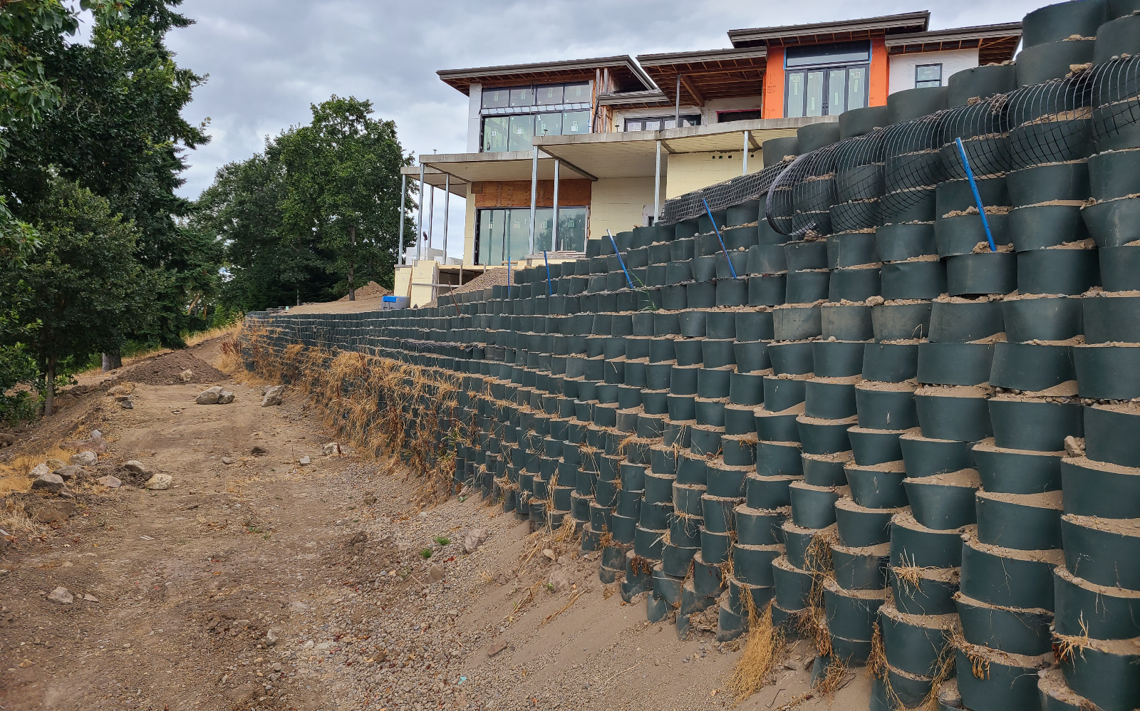 GEOWEB Retaining Wall